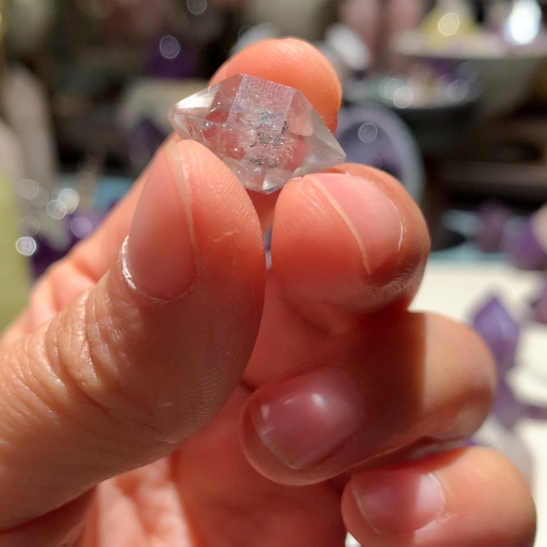 水晶把玩未镶嵌白水晶