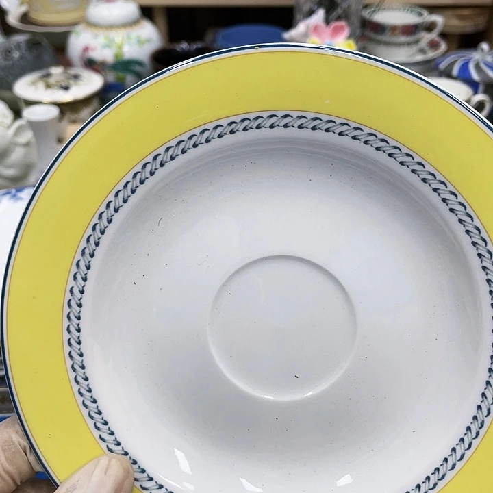 仲***~76 鹿屋家的魅力瓷器