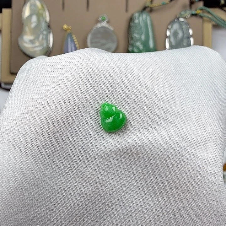 翡翠裸石格葫芦裸石翡翠