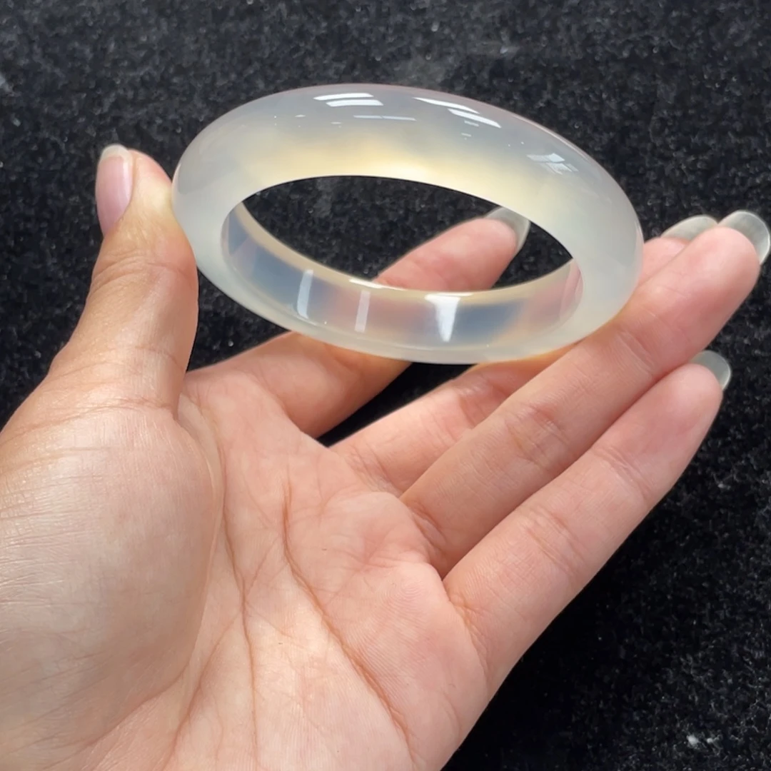 手镯玛瑙/玉髓未镶嵌