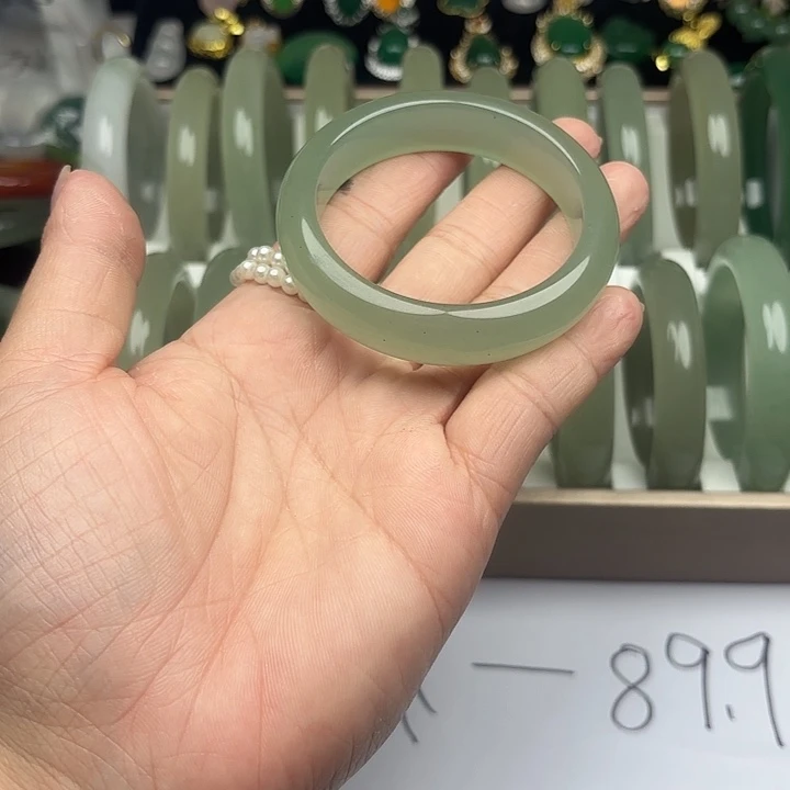 东陵石未镶嵌手镯