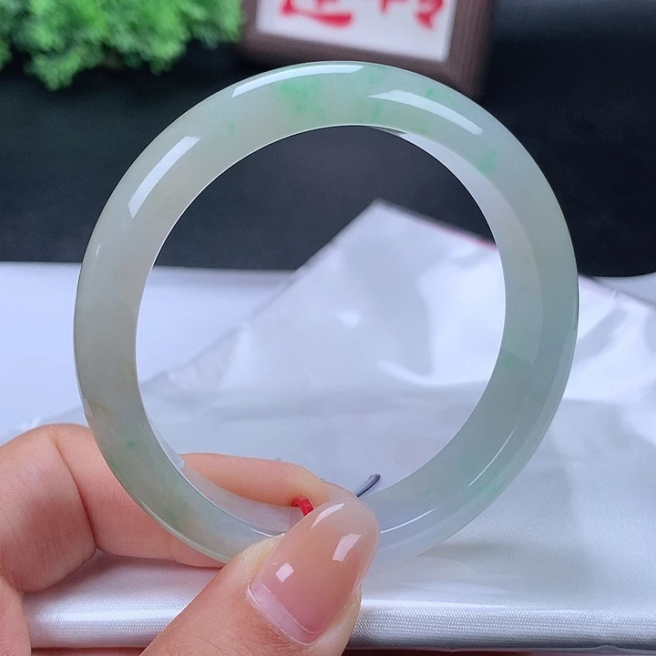 未镶嵌手镯翡翠176