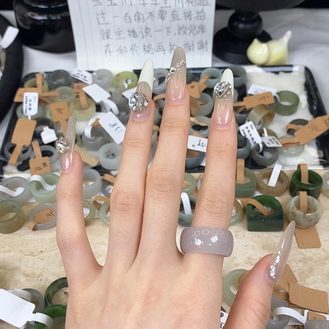 未镶嵌戒指和田玉z27冰透紫宽轮胎18.4