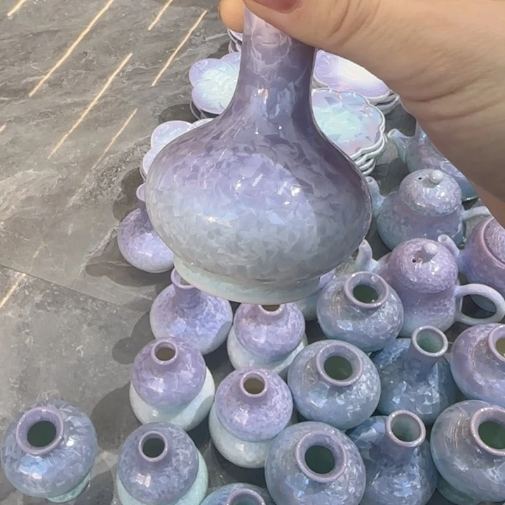 青花龙城红色代表人物