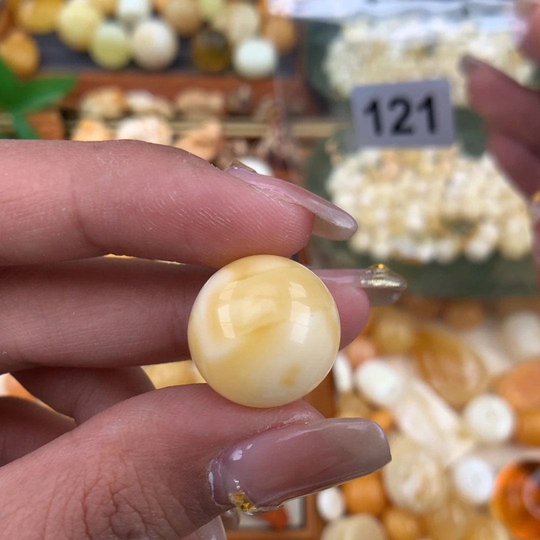 琥珀珠宝奇石未镶嵌16.8