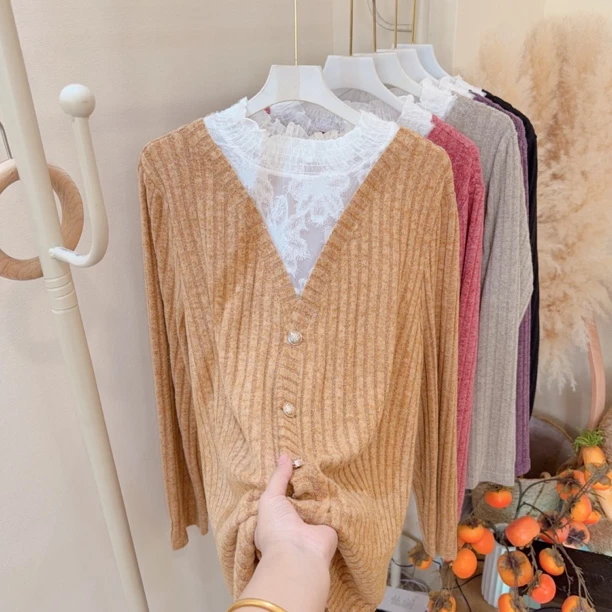 胖胖家*8070新款拼接睫毛蕾丝弹力打底衫