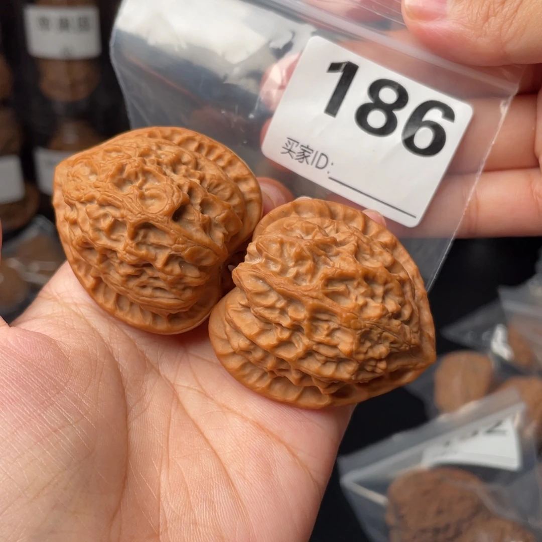 把件文玩核桃42金牛