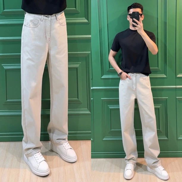 高档定制纯色微阔牛仔裤