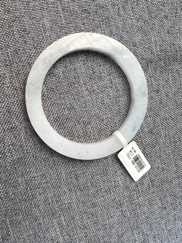 天然翡翠手镯定制