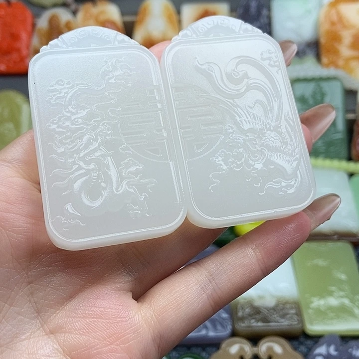 颈饰未镶嵌和田玉