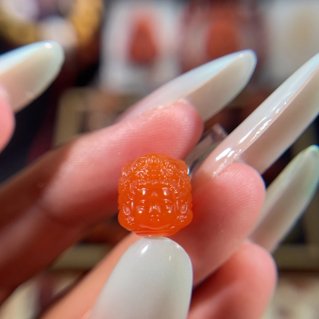 南红玛瑙未镶嵌三面宝宝观音10.7*10.1