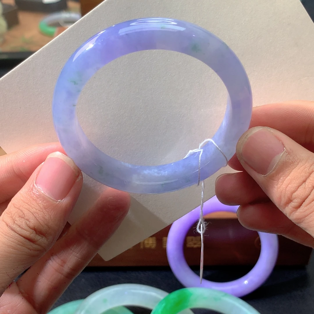 翡翠未镶嵌手镯正圈