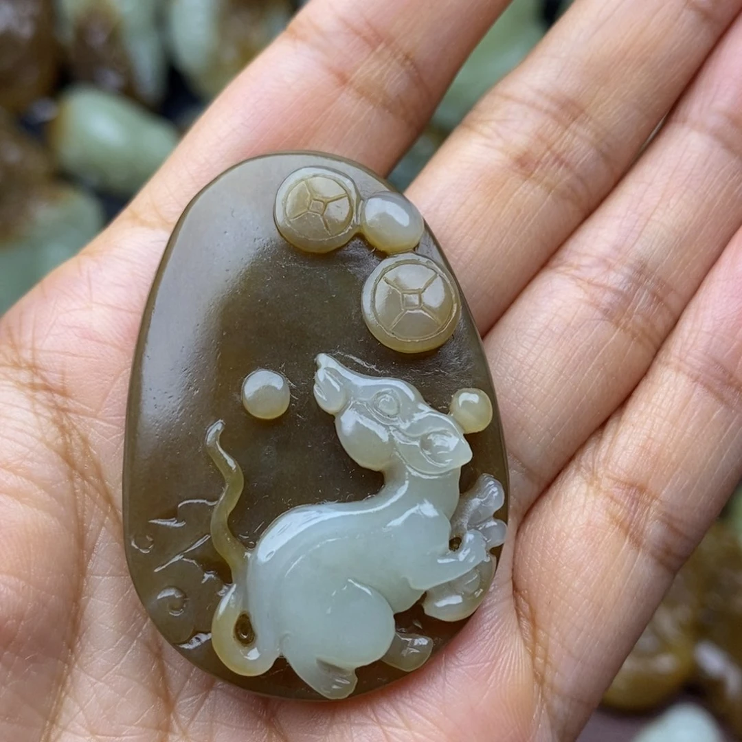 项链未镶嵌和田玉（糖玉）