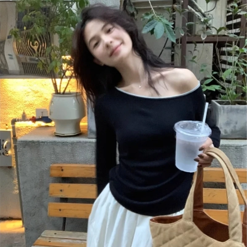 2025秋季女装新款撞色斜肩套头针织衫网红时尚修身内搭打底衫上衣