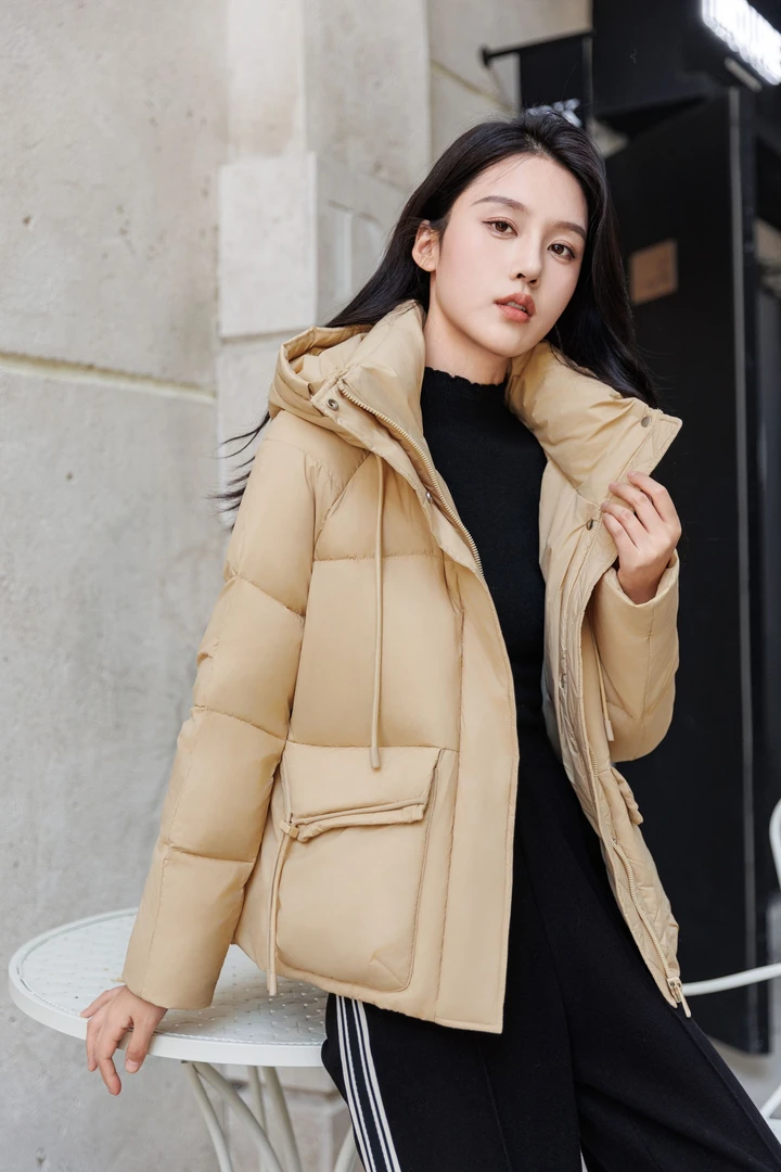 【诺哥专属】2025新款秋冬时尚休闲女款羽绒服D112