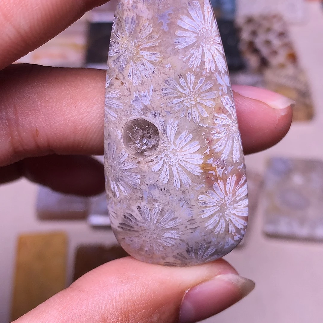 h****硅化玉合金珊瑚玉