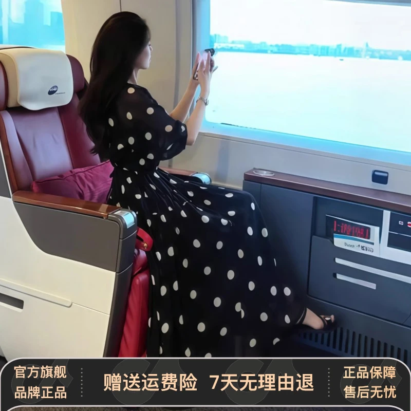 2025新款黑色波点连衣裙子女秋今年流行爆款气质收腰法式茶歇长裙