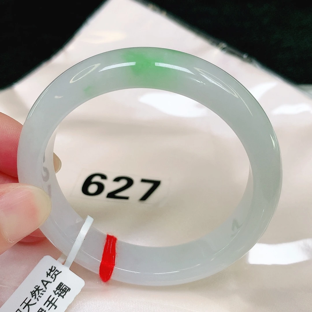 翡翠手镯未镶嵌627