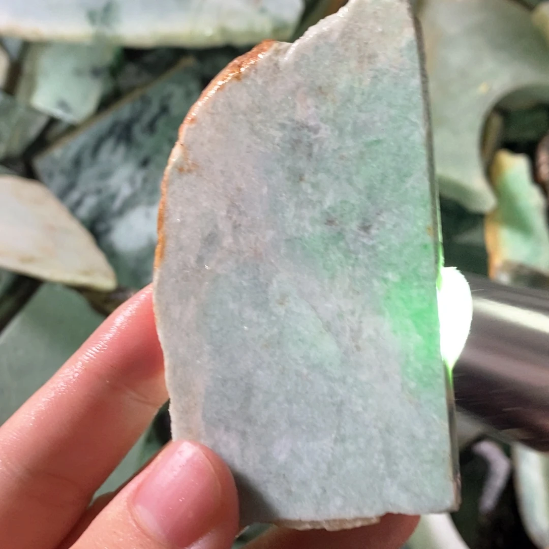 颈饰未镶嵌翡翠天然翡翠