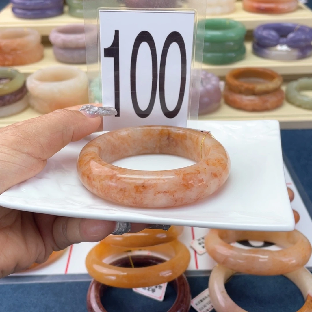 石英质玉未镶嵌手镯