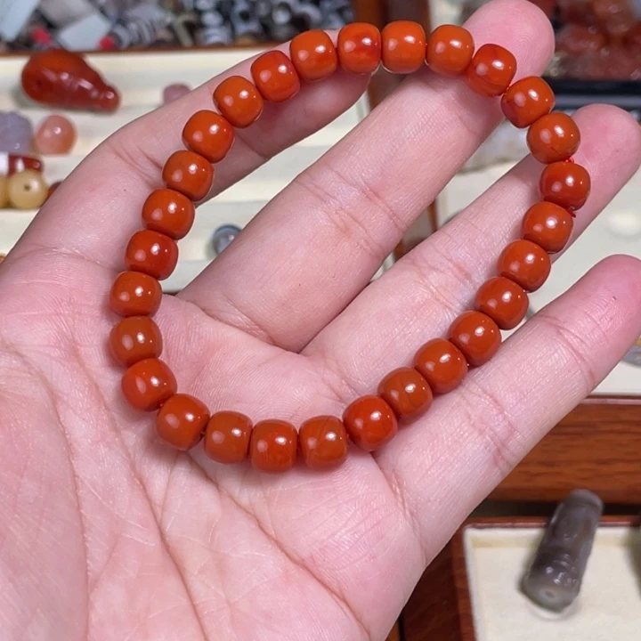 南红玛瑙未镶嵌颈饰46