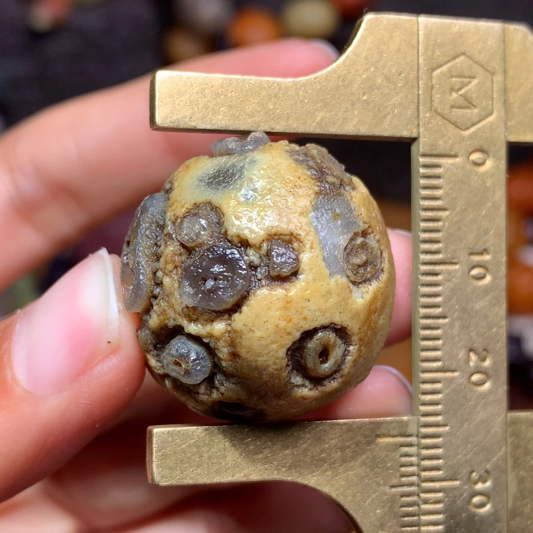 未镶嵌玛瑙/玉髓珠宝半成品