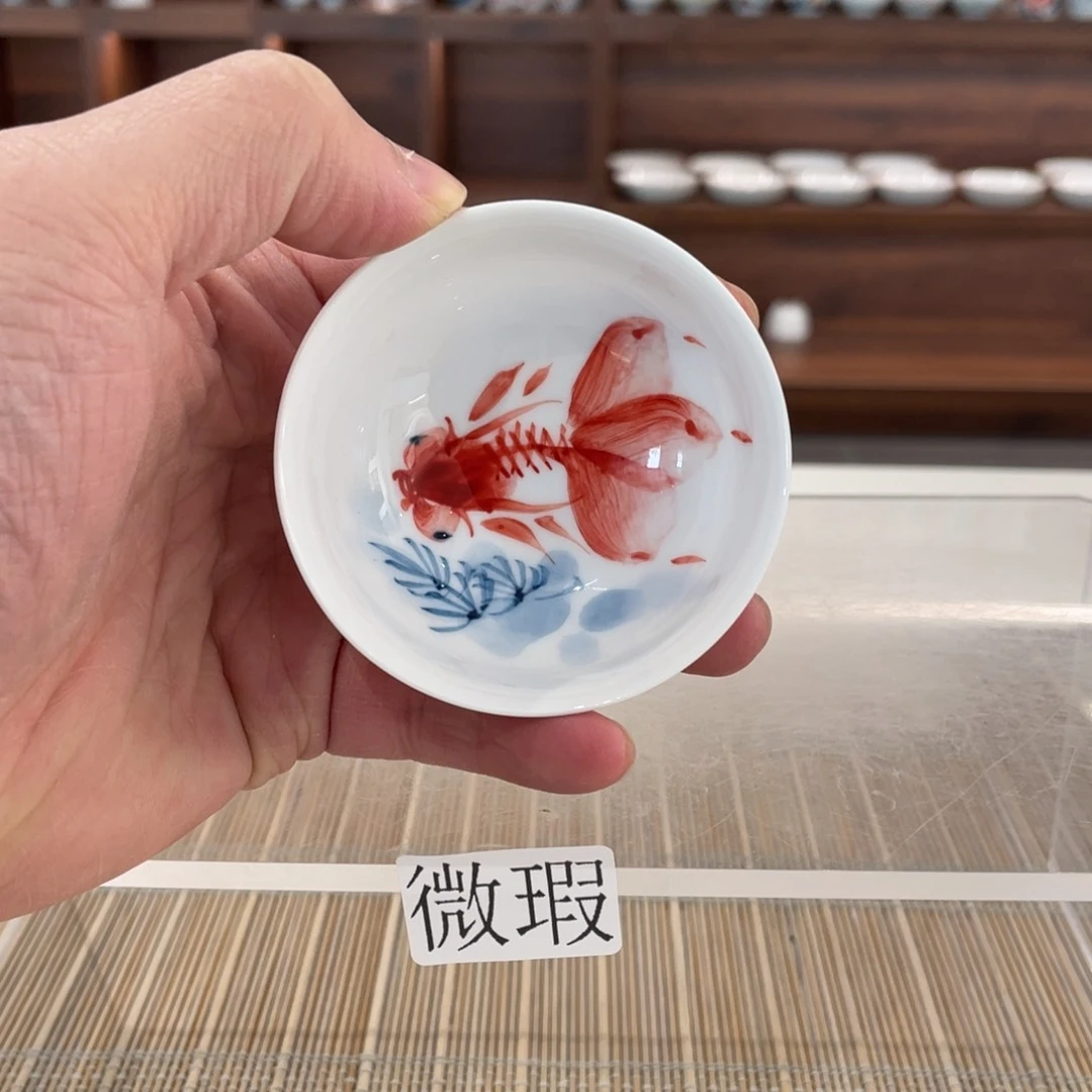 釉下手绘茶具微瑕