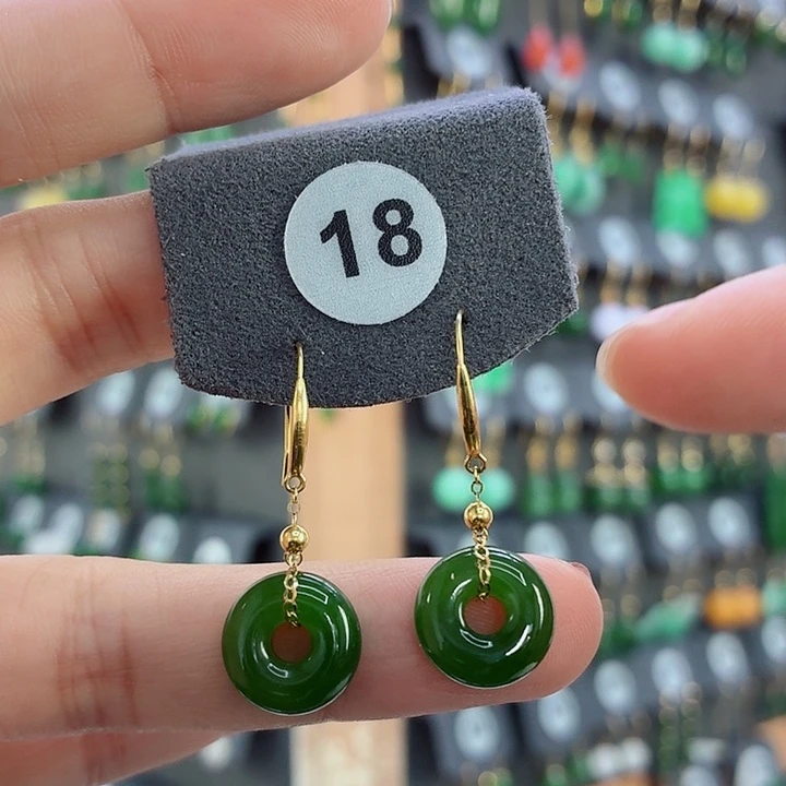 和田玉18K金镶嵌耳饰