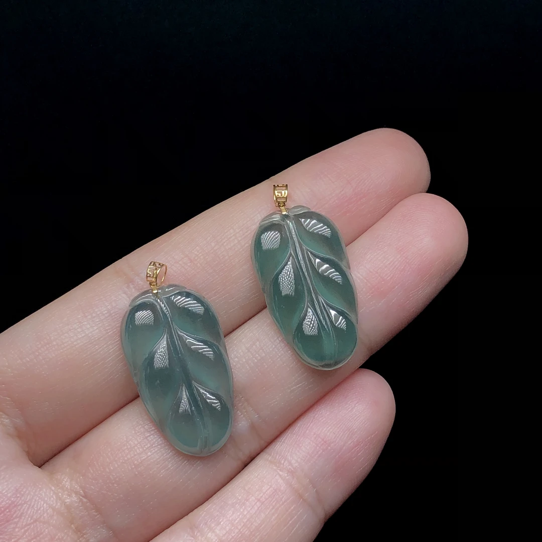 【云上叙】18K金翡翠吊坠-多样性发其一-23*13*3mm-V53138-K（商城）