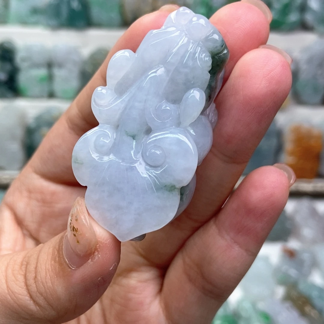 翡翠未镶嵌吊坠(赠链)