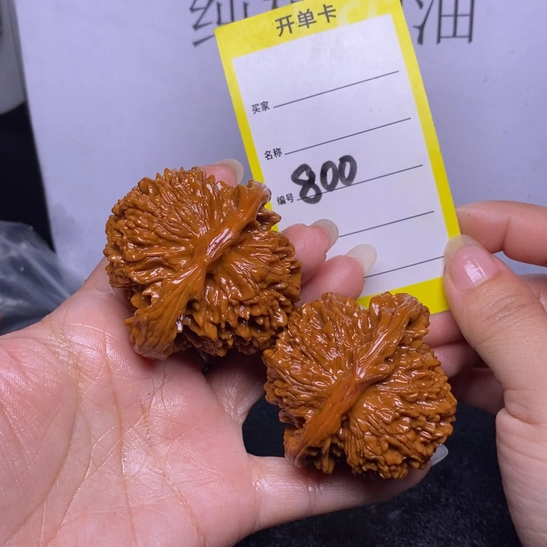 文玩核桃把件800/50.5大花