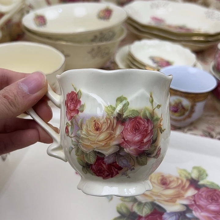 陶瓷两个陶瓷微瑕