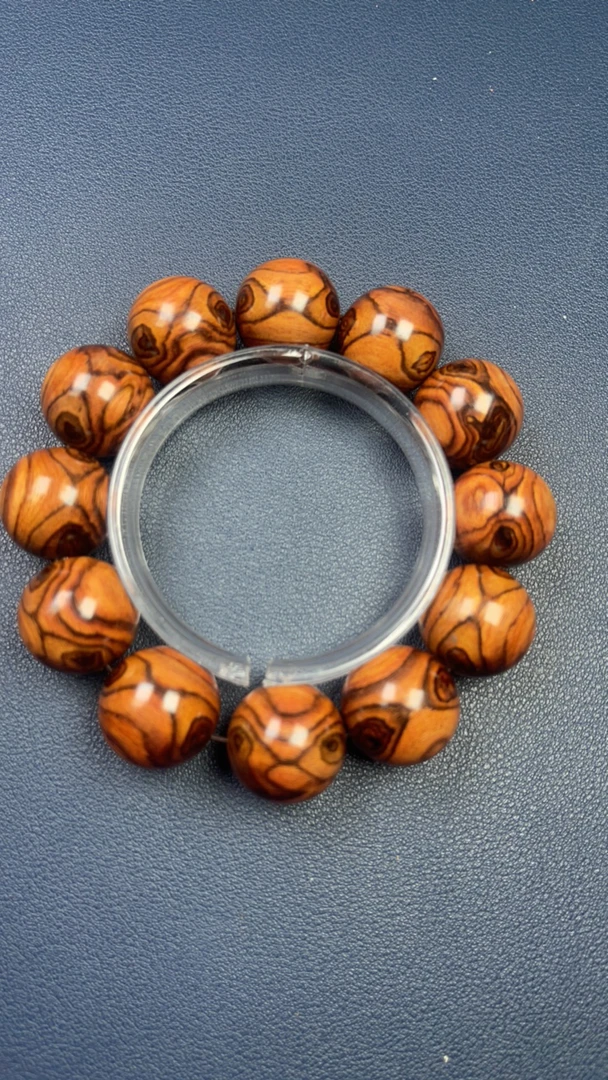 海南黄花梨2.0mm对眼X纹正心手串多样性发一