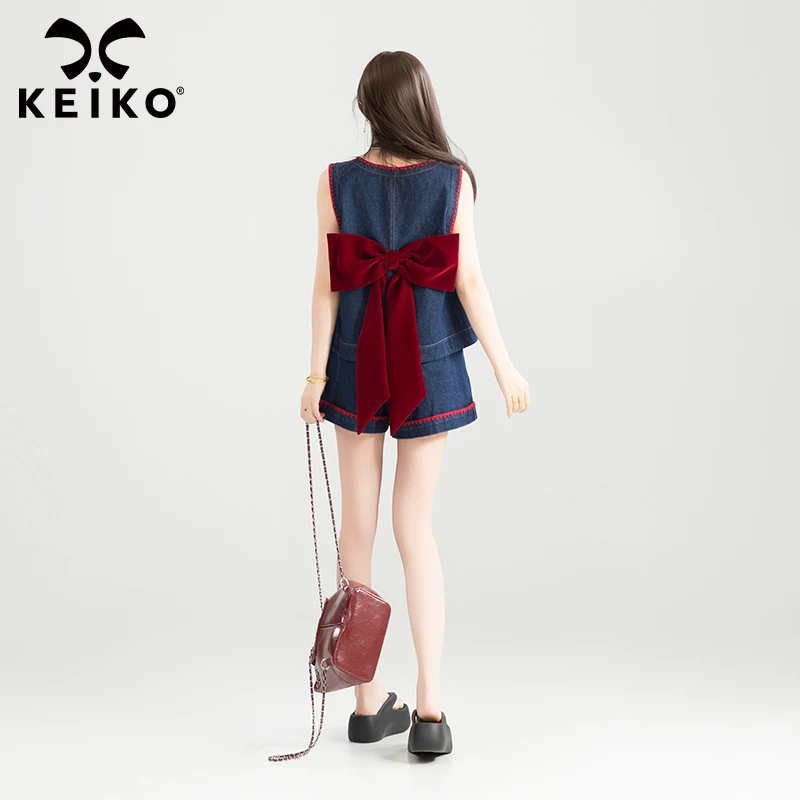 KEIKO 鬼马少女感牛仔套装夏季减龄蝴蝶结刺绣v领背心+短裤两件套