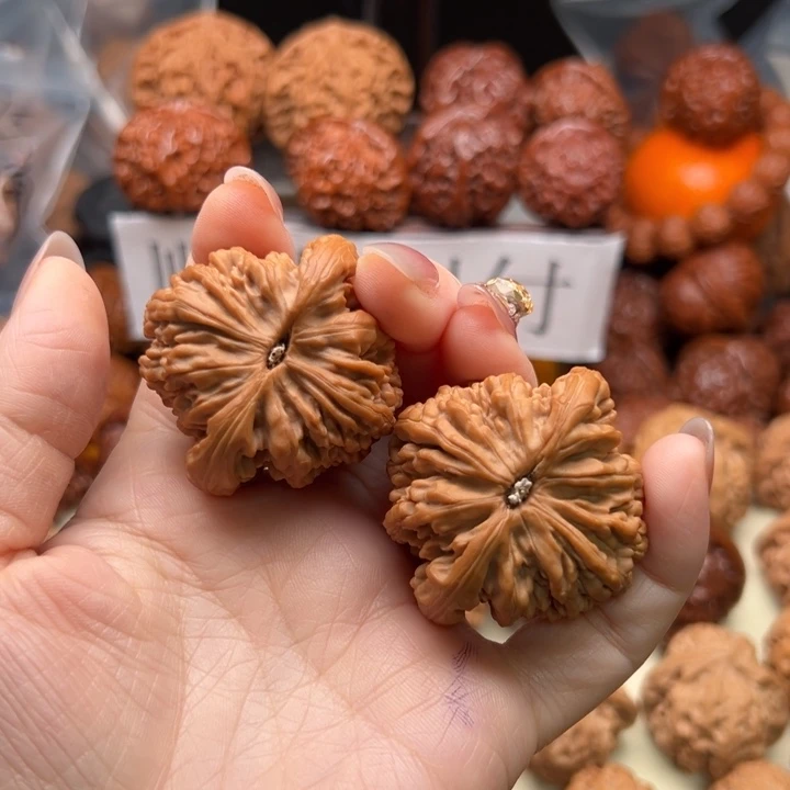 *****桃核吊坠哥哥哥哥哥哥哥哥哥