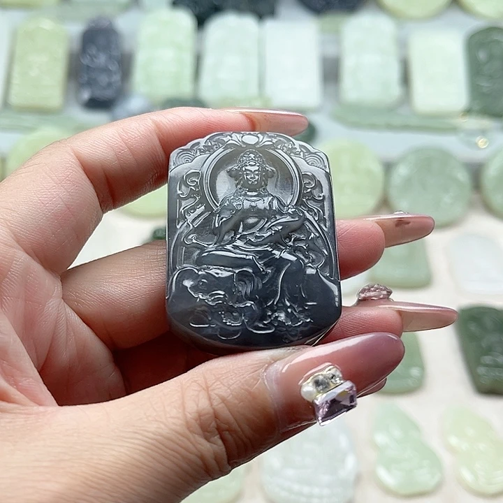 和田玉未镶嵌颈饰