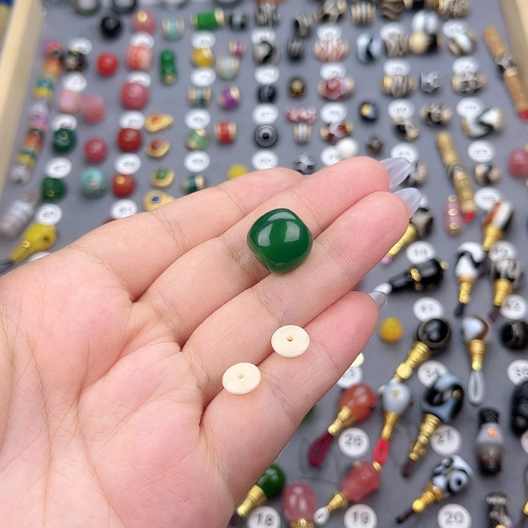 抖***、玛瑙/玉髓饰品未镶嵌