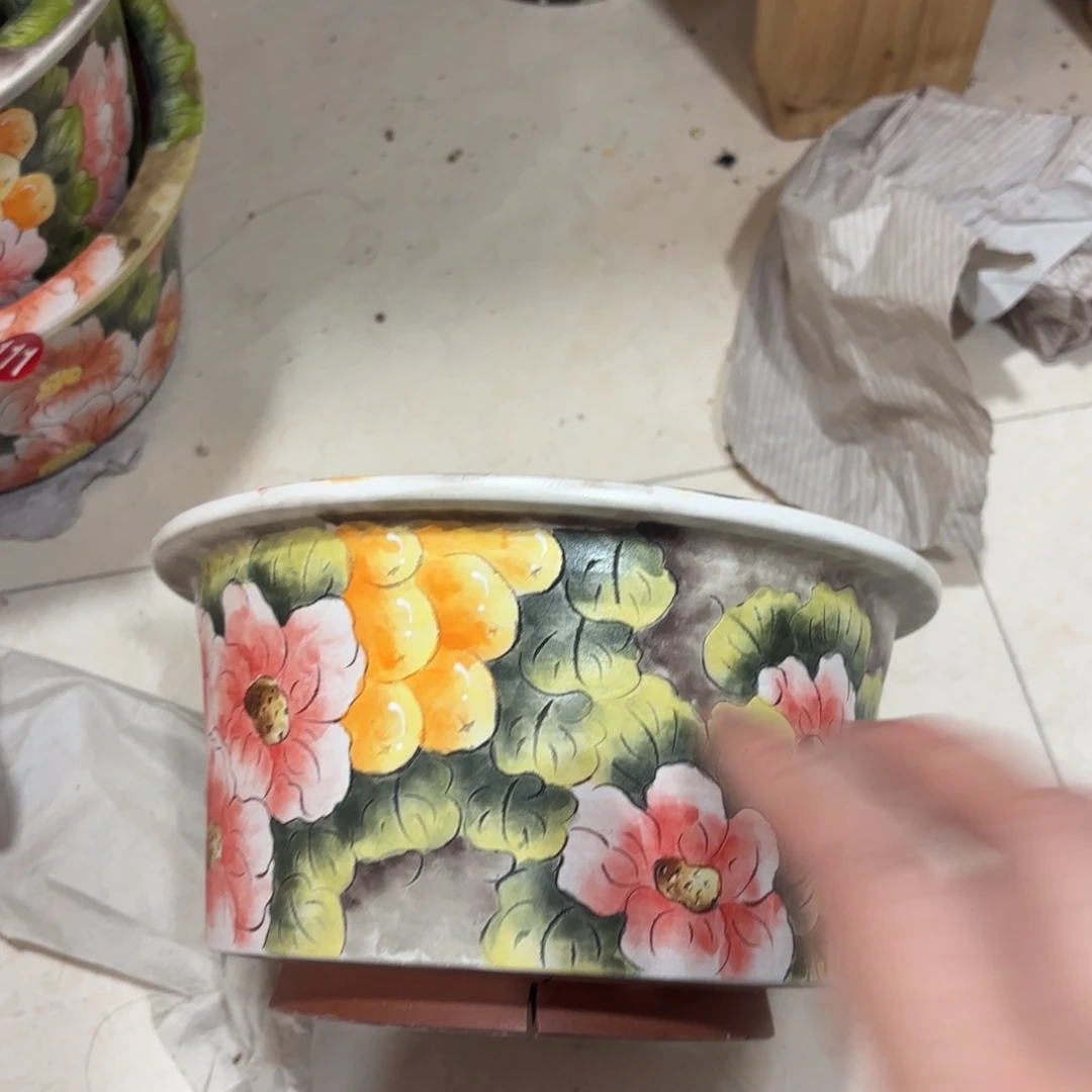 兔****景德镇手绘花盆陶瓷