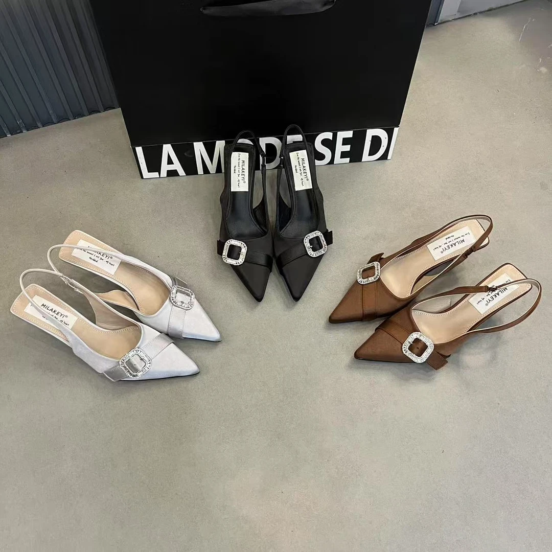 2025年春款爆款气质感时尚水钻扣轻奢百搭法式爆款尖头细跟高跟鞋