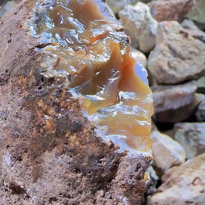 定制玛瑙金**月定制天然玛瑙手镯