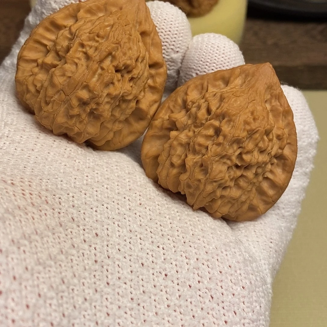 文玩核桃把件朱雀