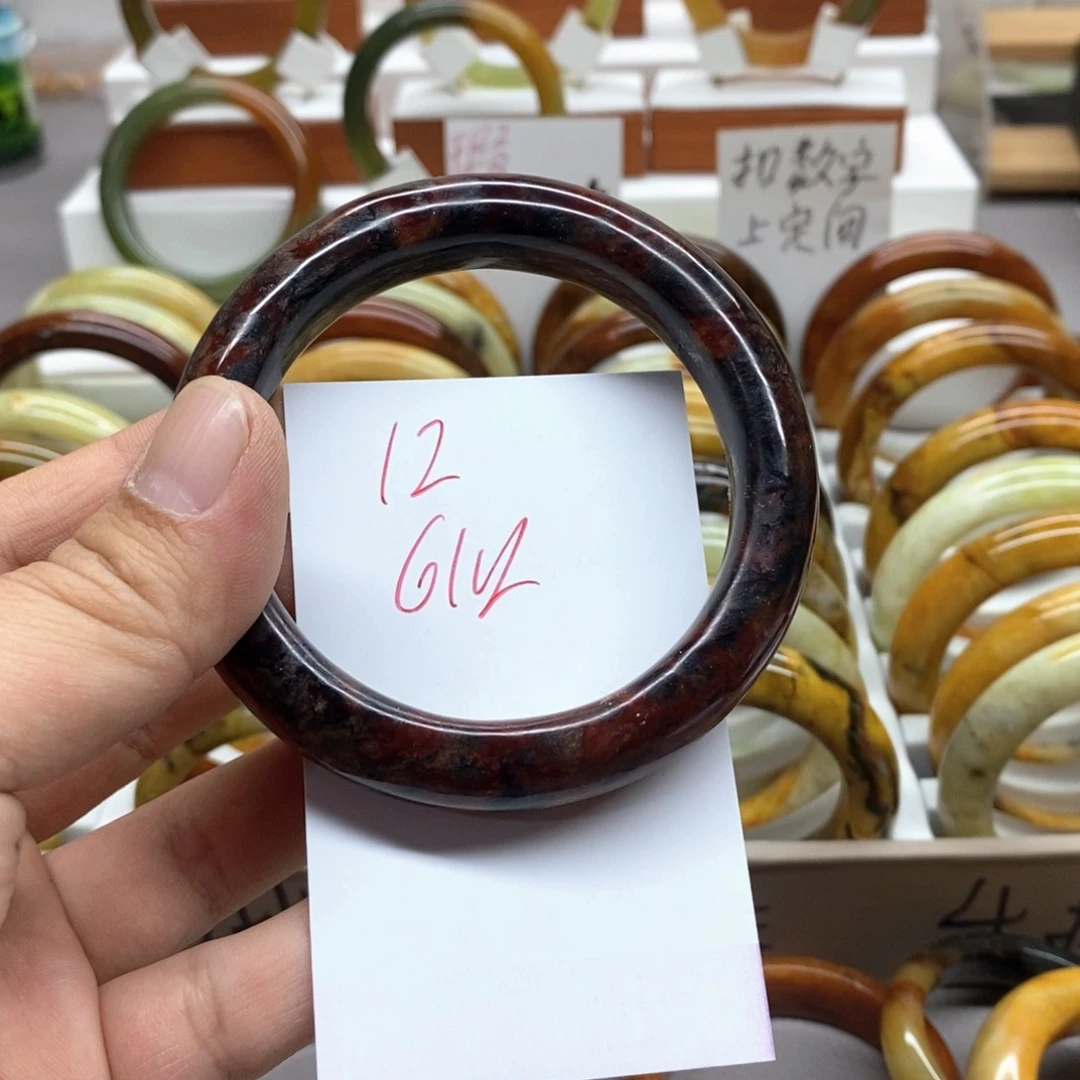 蛇纹石玉未镶嵌手镯用****8