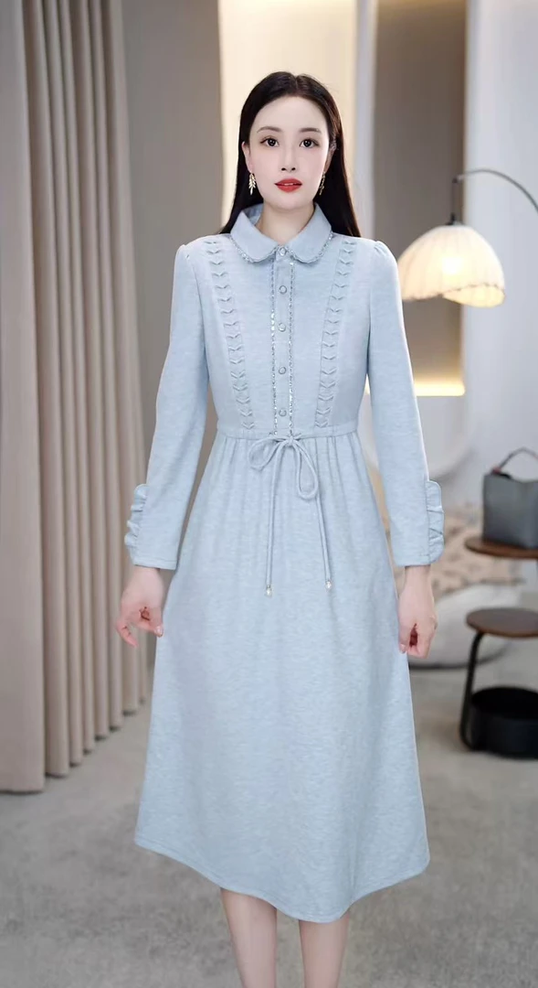 【依铭服饰】X368  #  2025 新款  早秋 减龄 连衣裙