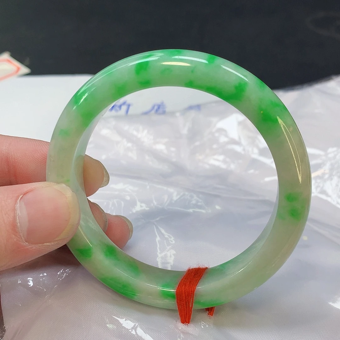 翡翠手镯未镶嵌065缅甸天然翡翠A货