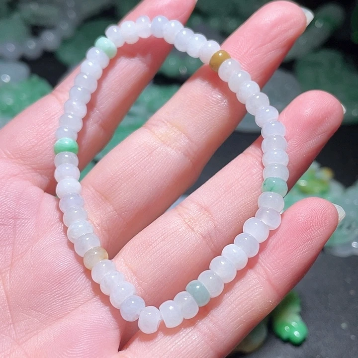 颈饰未镶嵌翡翠天