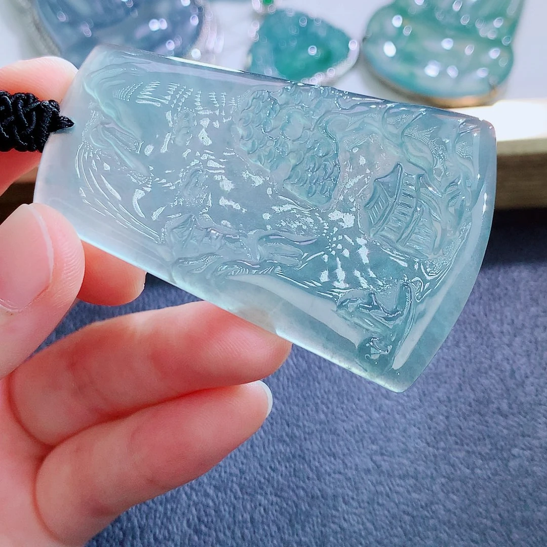 颈饰未镶嵌翡翠翡翠