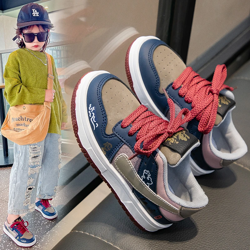 黑神话悟空儿童板鞋2025春秋款儿童运动鞋透气中大童时尚男童板鞋