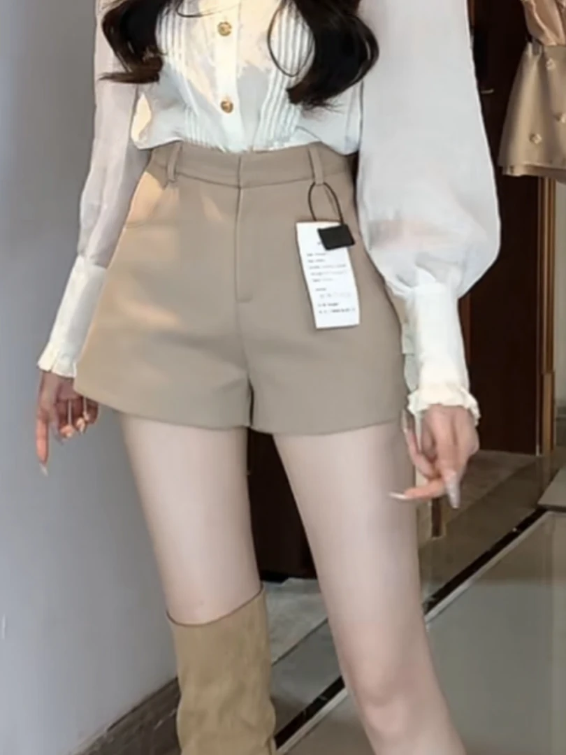 秋冬新款卡其色西装短裤女大码胖mm休闲阔腿裤高腰显瘦老钱风热裤