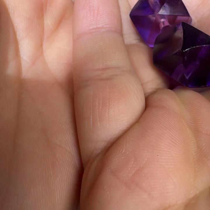 爱***光玛瑙/玉髓未镶嵌颈饰