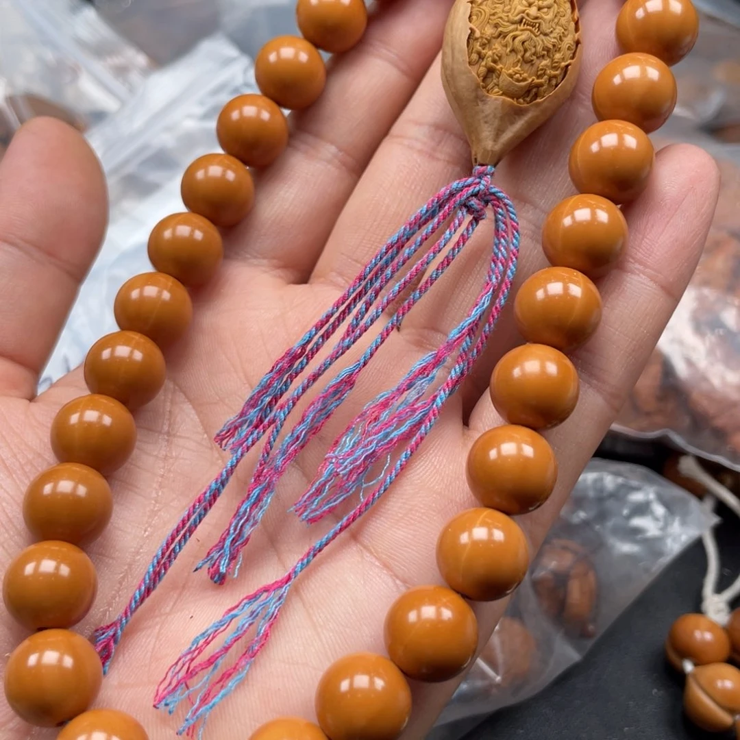 吊坠橄榄核不是你